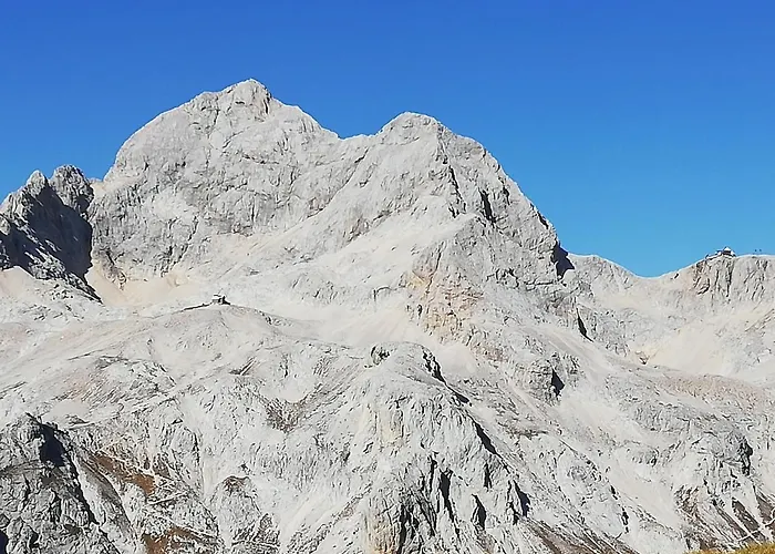Daire Brunarica Na Goreljeku, Pokljuka Bohinj